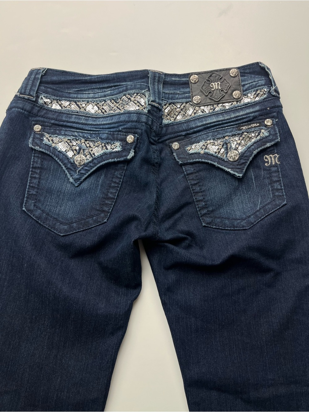 Miss Me Dark Blue‎ Wash Embellished Back Flap Pocket Jeans Boot Womens 31 Denim